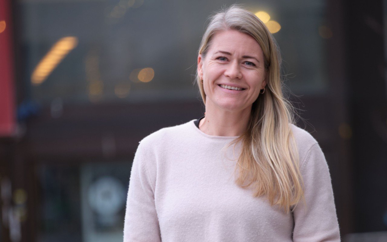  – Jeg fikk nyttige innspill på hvordan vi ordlegger oss og hvordan vi opptrer i møte med kunden, sier Janne Kongshavn Hordvik. Foto: Regnskap Norge