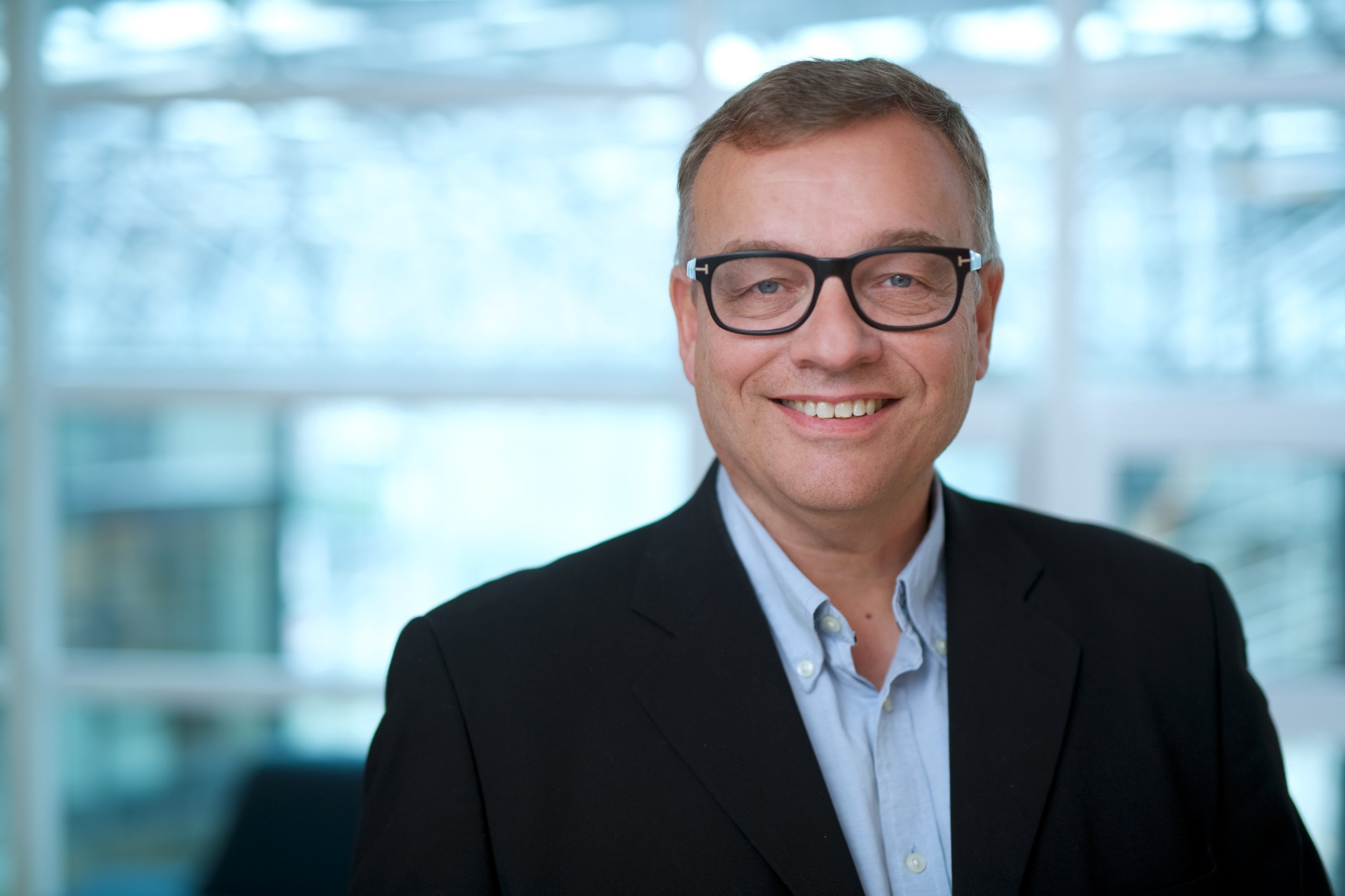 Hans Christian Ellefsen, direktør for teknologi, innovasjon og bærekraft i Regnskap Norge, lar seg ikke så lett imponere over regjeringens digitaliseringsstrategi.