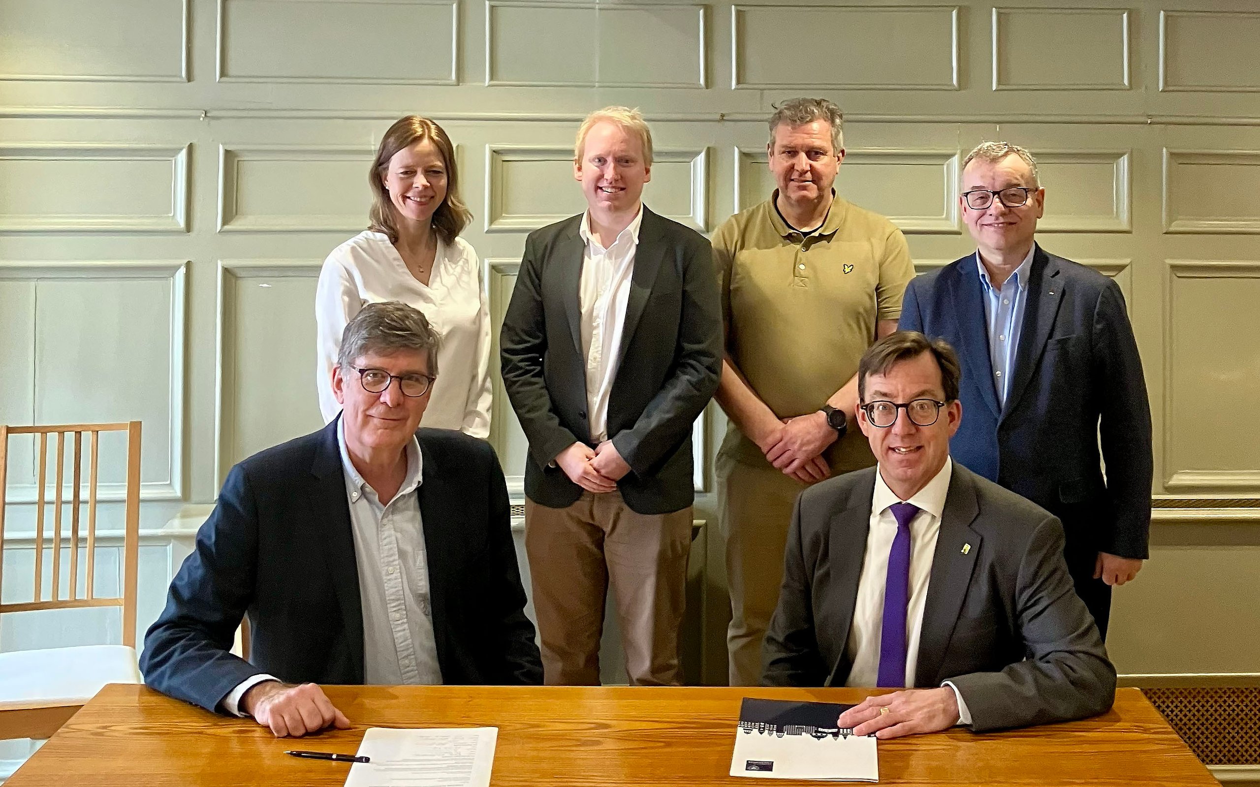 Regnskap Norge og University of Oxford har inngått en avtale om et toårig forskningssamarbeid. Foto: University of Oxford, Department of Education
