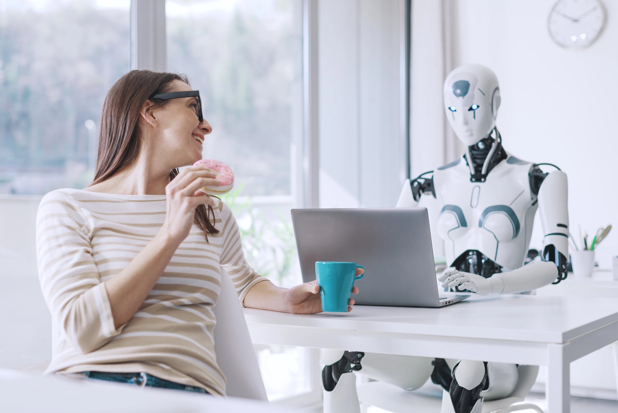 Å snakke med AI kalles for «prompt engineering», definert som «kunsten å formulere presise og effektive forespørsler i naturlig språk for å styre kunstig intelligens mot ønskede og relevante svar.» Foto: depositphotos.com