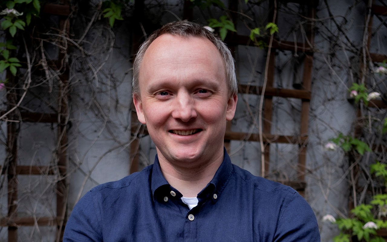 Hvorfor bør regnskapsfører samarbeide med Fiken? Hør Bendik Gill Bakken, CEO i Fiken, fortelle hvorfor.