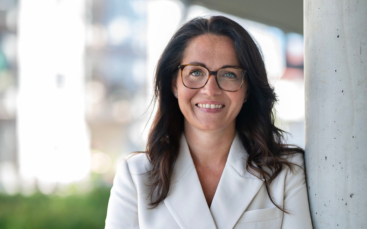Lise Mentzoni, administrerende direktør i PowerOffice, sier at samarbeidet med regnskapsbransjen er alfa og omega for systemleverandøren i Nord. Foto: PowerOffice