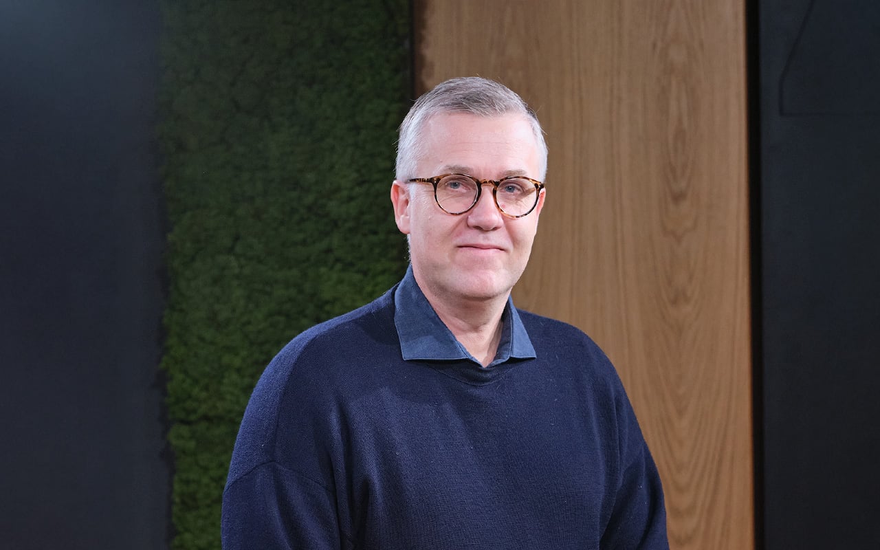 Svein Austheim, fagansvarlig analyse i Regnskap Norge, deler resultatene fra Teknologiundersøkelsen 2025 i Regnskap Norge-podden denne uken. Foto: Regnskap Norge