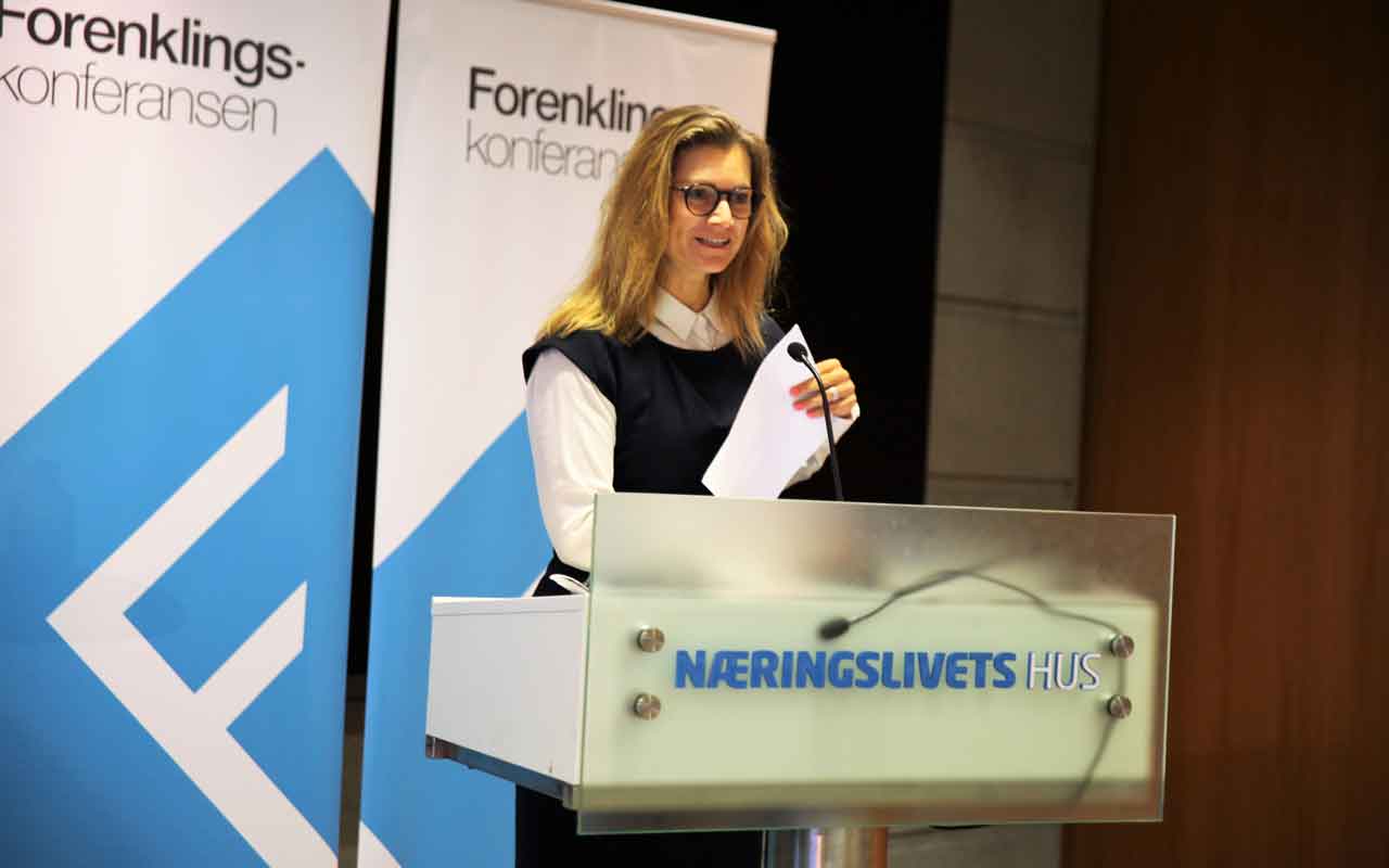 Christine Lundberg Larsen i Regnskap Norge ledet Forenklingskonferansen 2020
