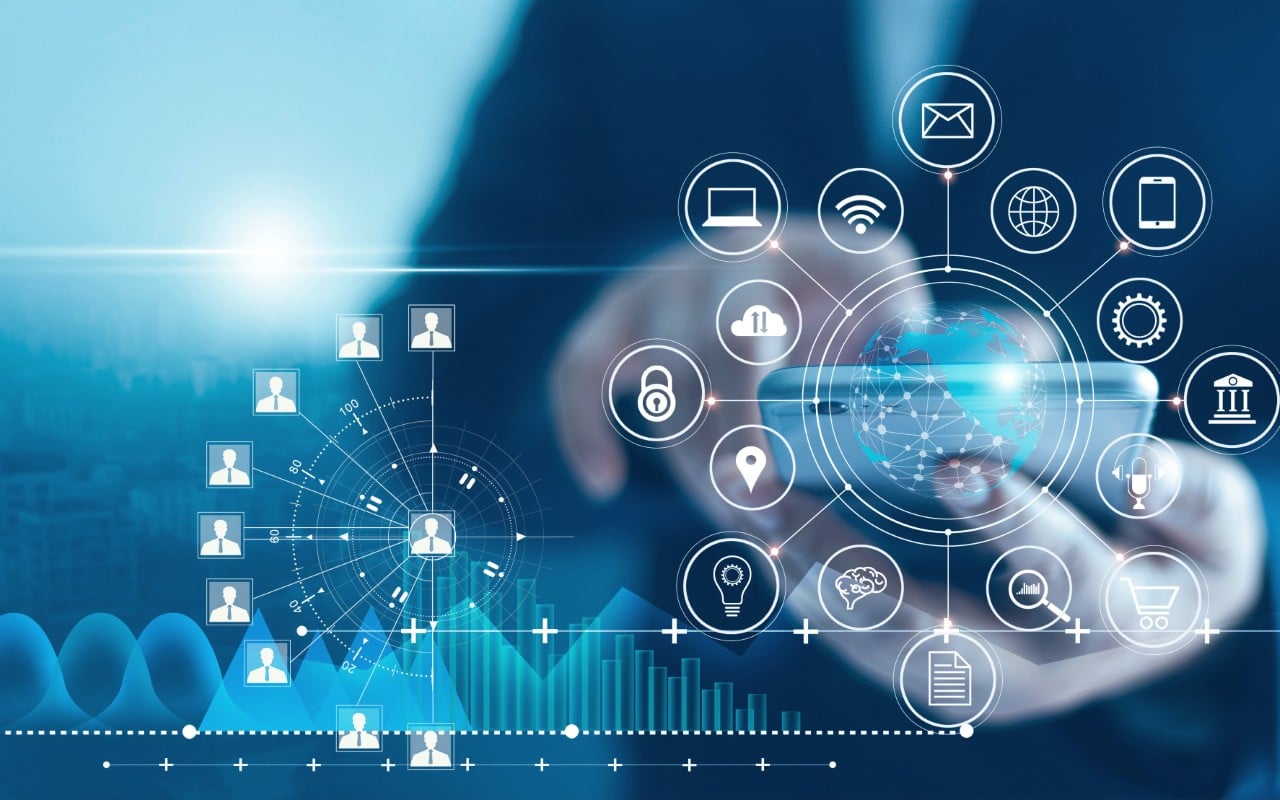 Lanseringen av APIet Krav og betalinger er en del av moderniseringsløftet Fremtidens innkreving, som skal bidra til forenkling for næringslivet. Foto: AdobeStock