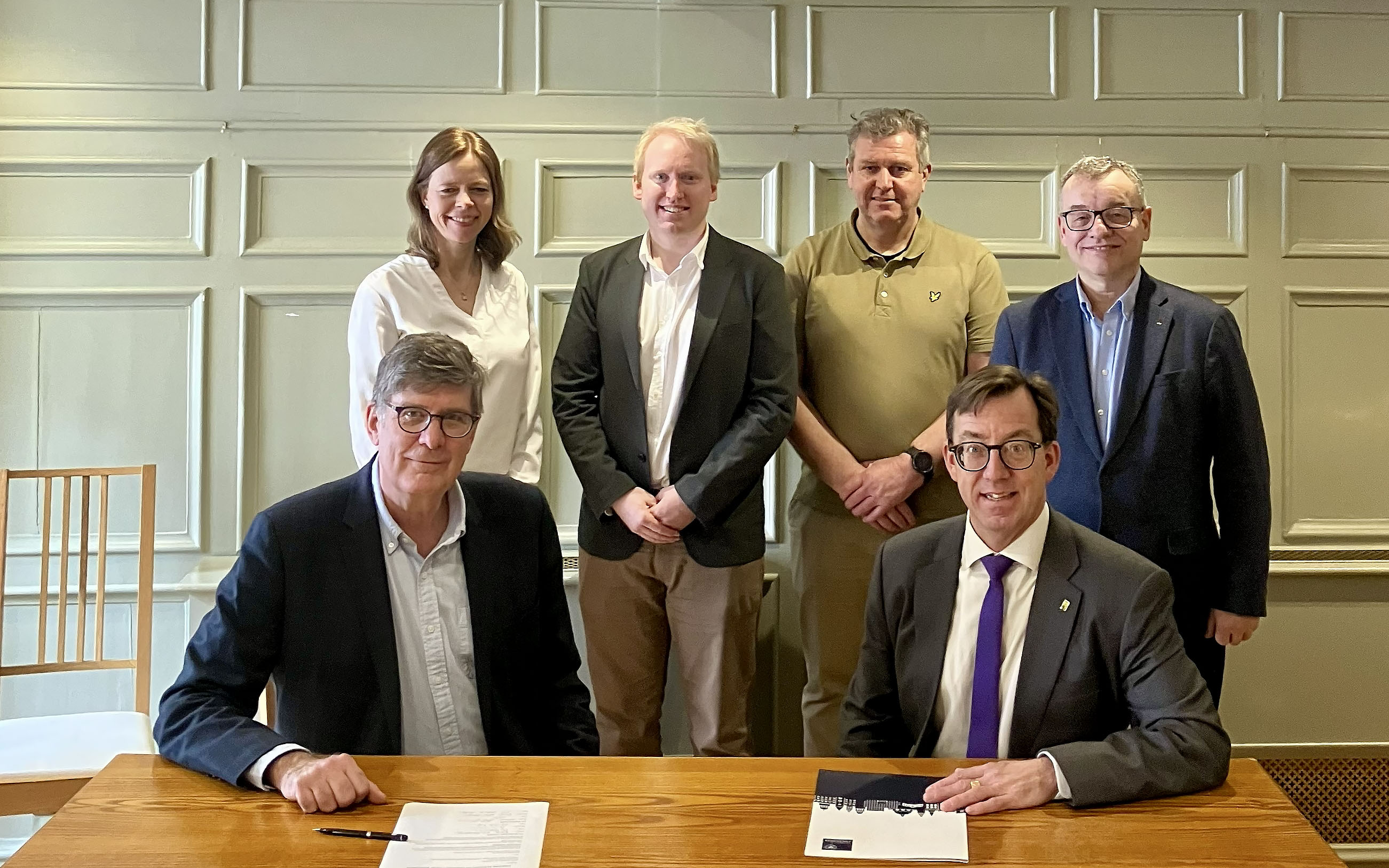 Regnskap Norge og University of Oxford har inngått en avtale om et toårig forskningssamarbeid. Foto: University of Oxford, Department of Education