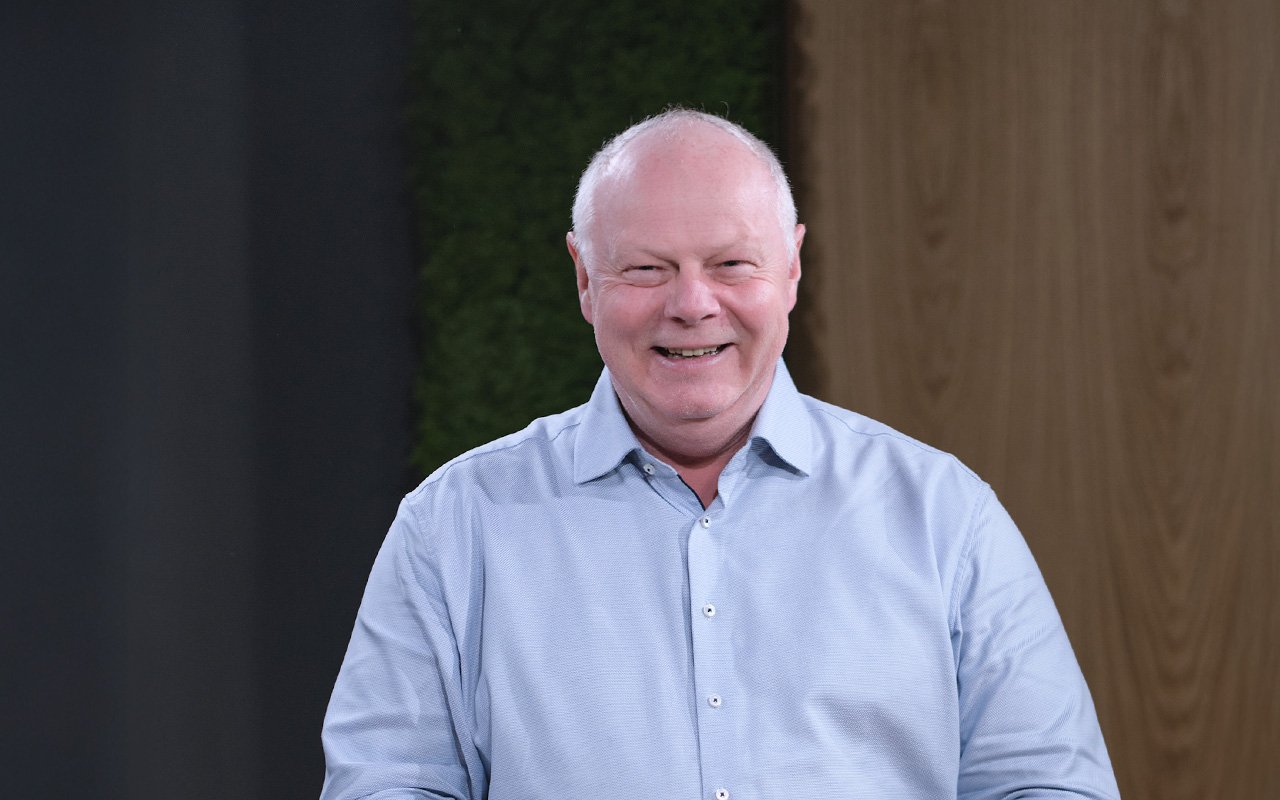 Det er mye penger i spill i influenserverdenen. Ukens podcast-episode møter du regnskapsføreren som gir influenserne råd om hvordan de bør bruke pengene fornuftig. Foto: Regnskap Norge