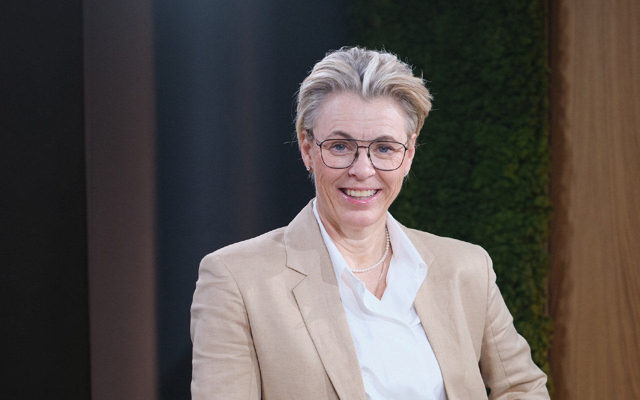 Hør om reisen til OM Regnskap når daglig leder Vibeke Sørensen gjester Regnskap Norge-podden. Foto: Regnskap Norge